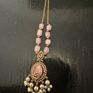 Elegant Pink and Gold Necklace